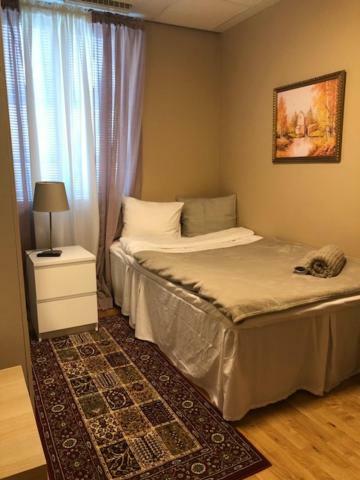 Golden Hostel Єрфелла Екстер'єр фото