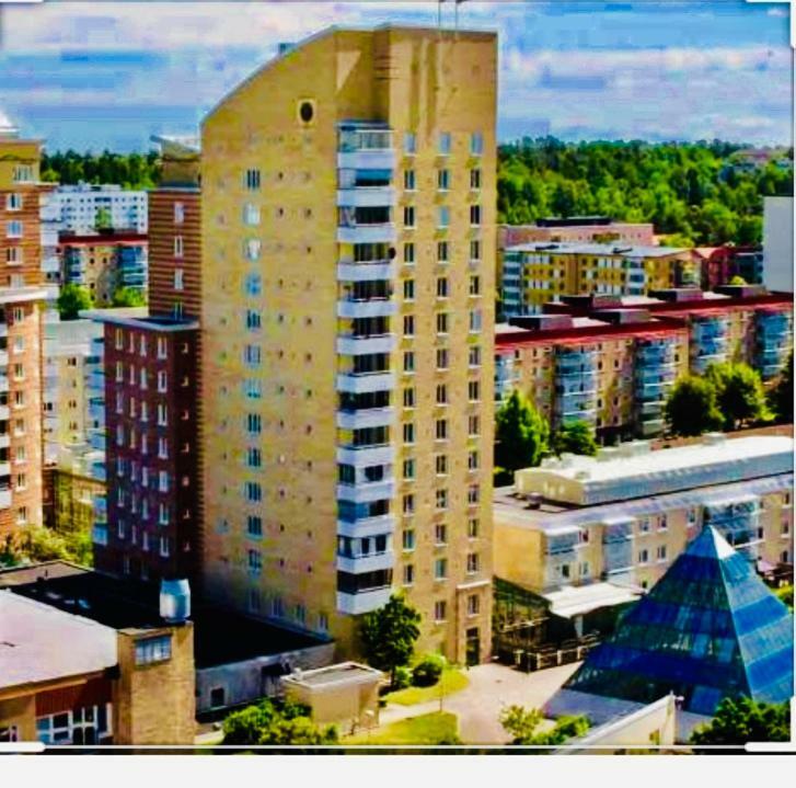 Golden Hostel Єрфелла Екстер'єр фото